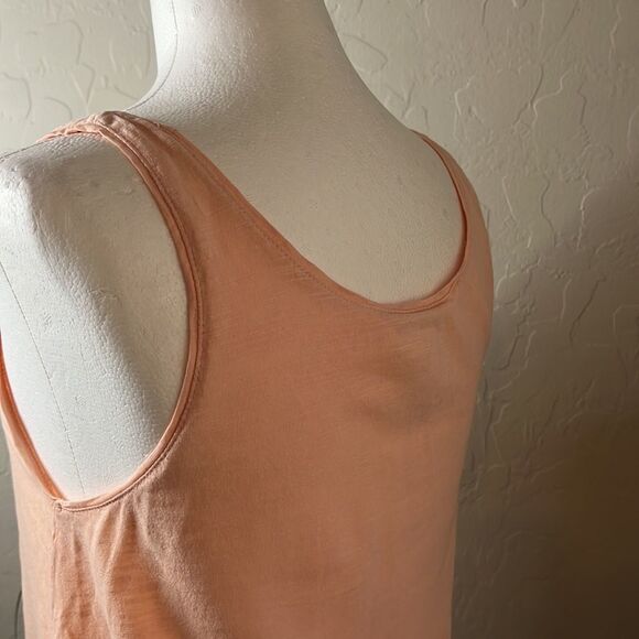H&m pink tank top with flowey bottom size extra small. Short length. Lightweight - Picture 5 of 9